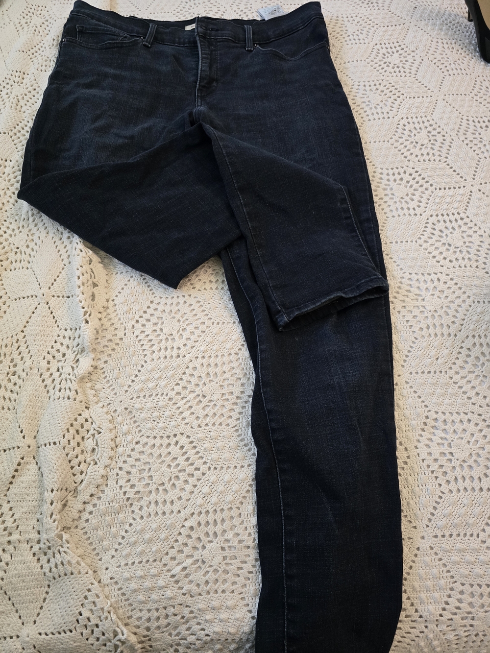 Levi's Women's Skinny Jeans in Deep Indigo
